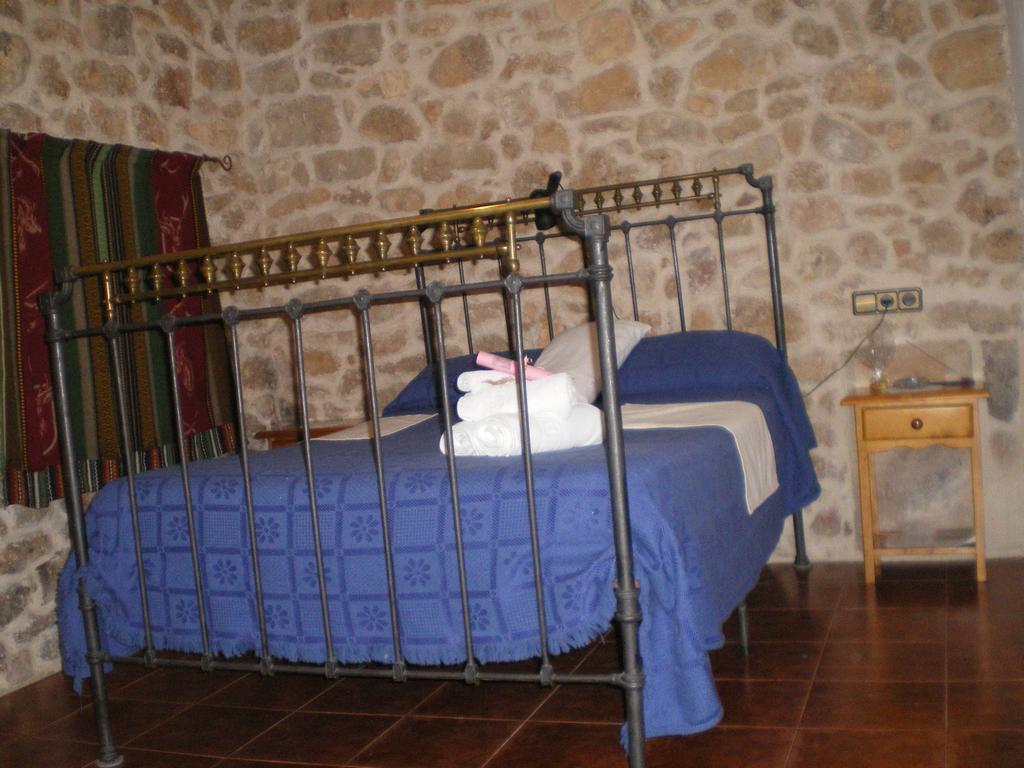 Masia Del Aragones Penarroya De Tastavins Ruang foto